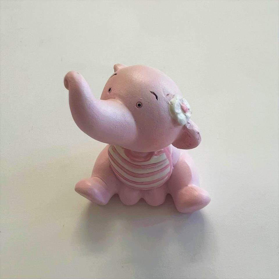 decorazione elefantino rosa con bavetto hobby fun resina h 6cm