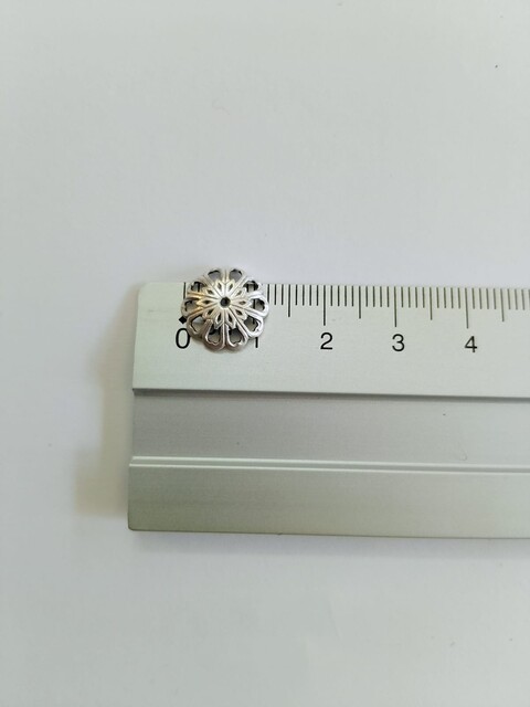 coppette copriperle colore argento 11mm menoni busta da 20 pezzi