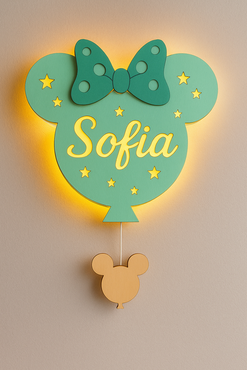 Lampada Minnie a parete in legno con nome personalizzato BELLINVETRO VR 1427