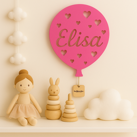 Lampada LED Palloncino a parete  in legno colorato con nome personalizzato BELLINVETRO VR 1216