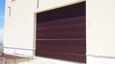 1519661122635_porte-da-garage-sicilia-220_B.jpg