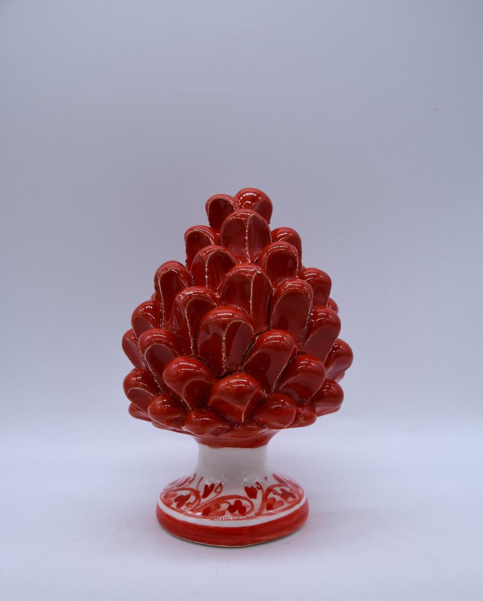 Pigna siciliana in ceramica rossa h.12 cm Produzione artigianale di Caltagirone con base decorata