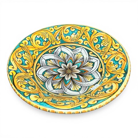 Alzata centrotavola in ceramica siciliana decoro ornato giallo fondo verde Produzione artigianale di Santo Stefano di Camastra Diametro 40cm