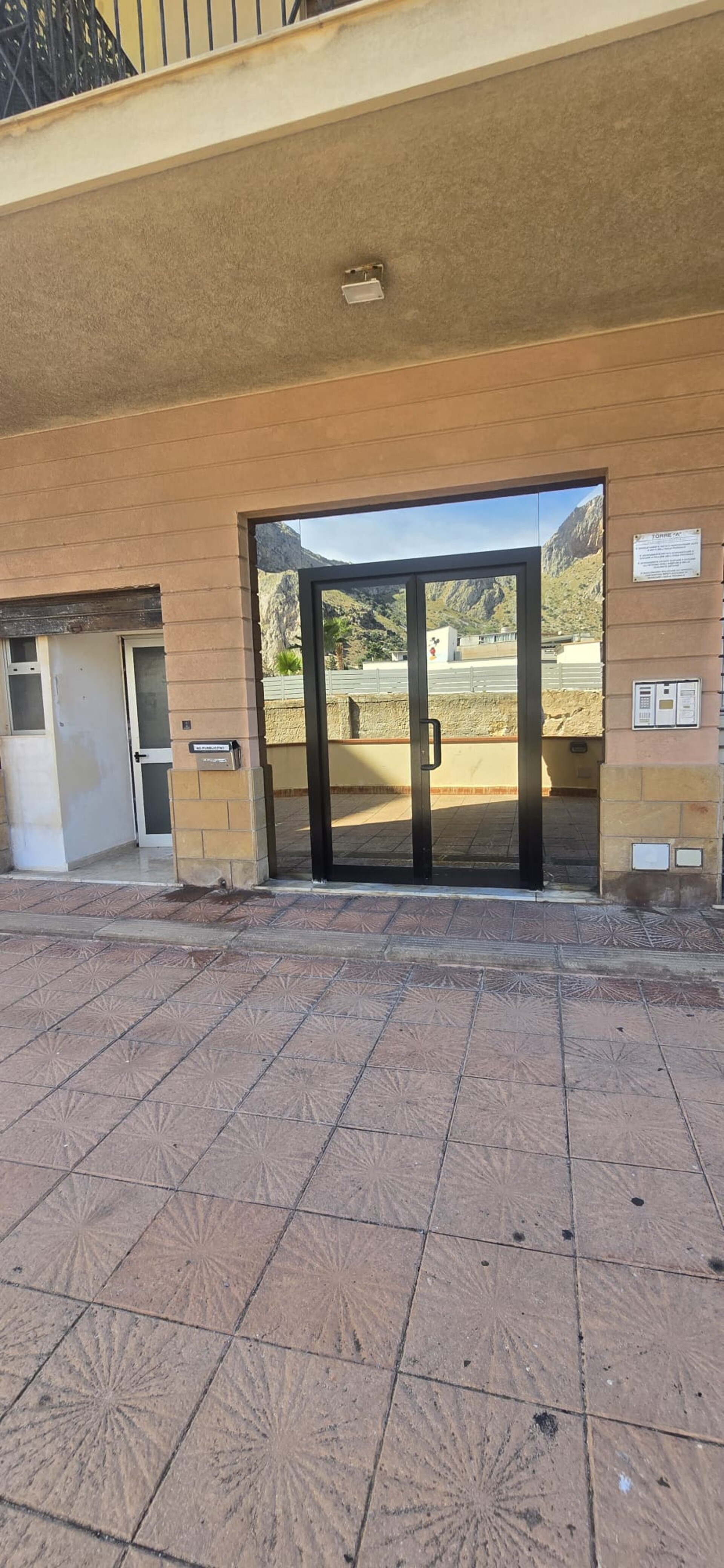Appartamento in Vendita a Palermo Sferracavallo