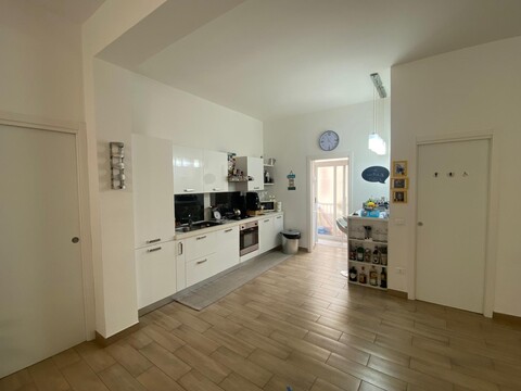 Appartamento in Vendita a Palermo Archirafi-Lincoln