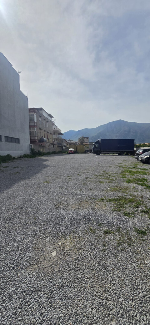Terreno Agricolo in Vendita a Palermo C.so dei Mille-Messina Marine