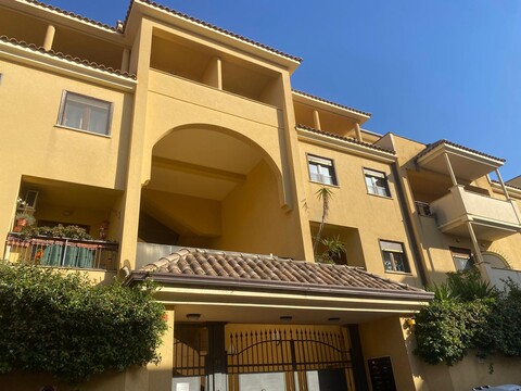 Appartamento in Vendita a Palermo Cardillo