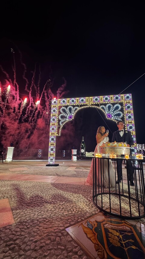 ARCO LUMINOSO FLOWERS 550 Luminarie Matrimonio