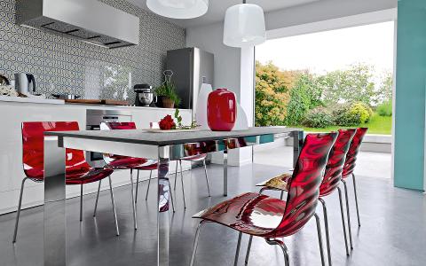 arredo-moderno-tavoli-sedie-calligaris-mobilifici-padova-rovigo.jpg
