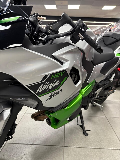 NINJA 7 HYBRID - AZIENDALE Kawasaki