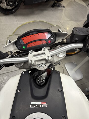 Monster 696 Ducati