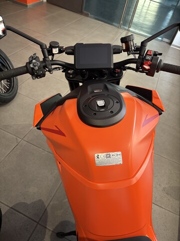 1390 SUPER DUKE R KTM