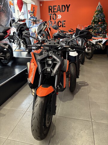 1390 SUPER DUKE R KTM