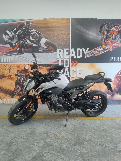 DUKE 790 KTM AZIENDALE