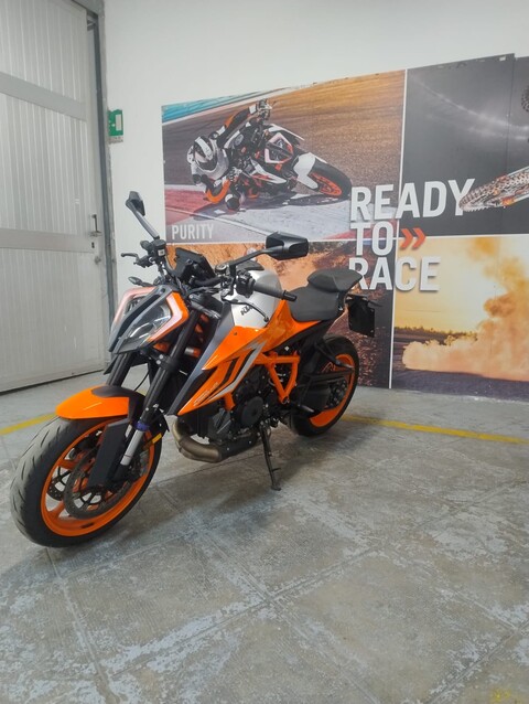 SUPER DUKE 1290 KTM AZIENDALE