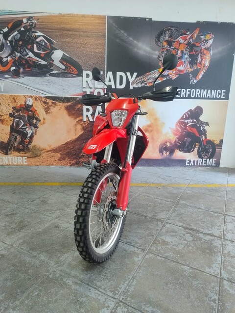 ES 700 ENDURO-AZIENDALE GAS GAS