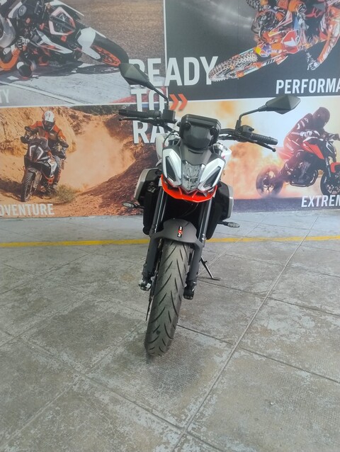 TUONO 457-AZIENDALE Aprilia