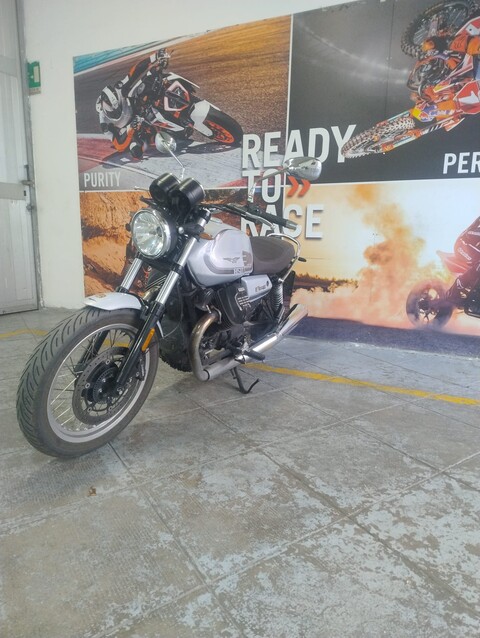 V7 SPECIAL Moto Guzzi