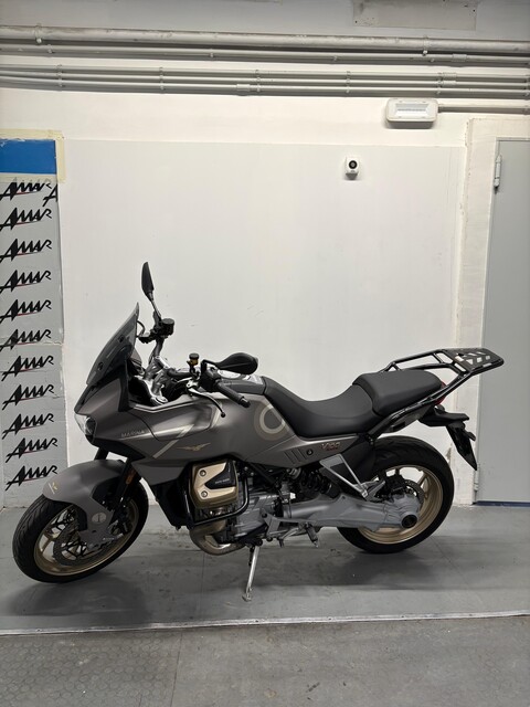 V100 MANDELLO Moto Guzzi AVIAZIONE NAVALE