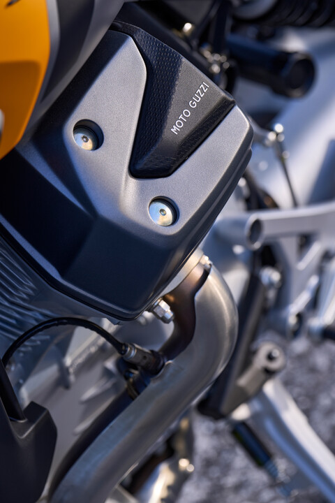 Stelvio PFF (Rider Assistance Solution) - KM0 Moto Guzzi