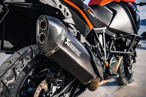 Akrapovic "Slip-on Line" KTM