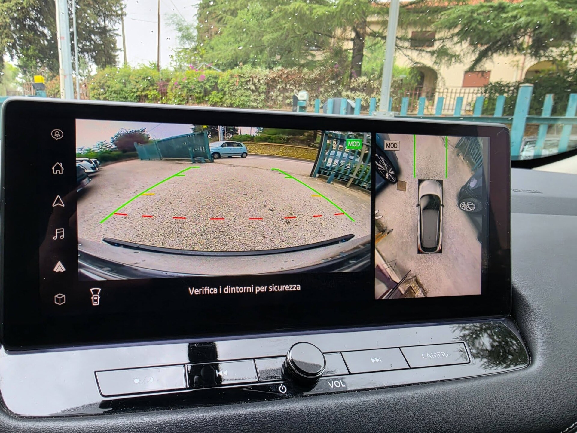 Nissan Qashqai N-CONNECTA Xtronic Elettrica / Benzina