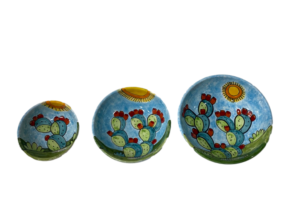 Ciotole varie misure Fiori grandi fondo celeste - Art. 53/a - 53 - 54 in ceramica Nino Parrucca