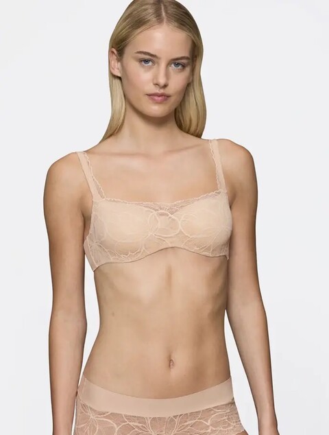 Body Make-Up Illusion Lace Balconette Triumph