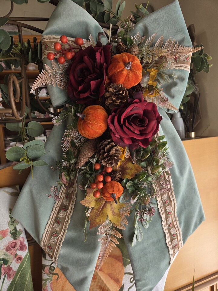 Fiocco in velluto verde salvia e pizzo in tulle Gentile Ricami "Zucche"