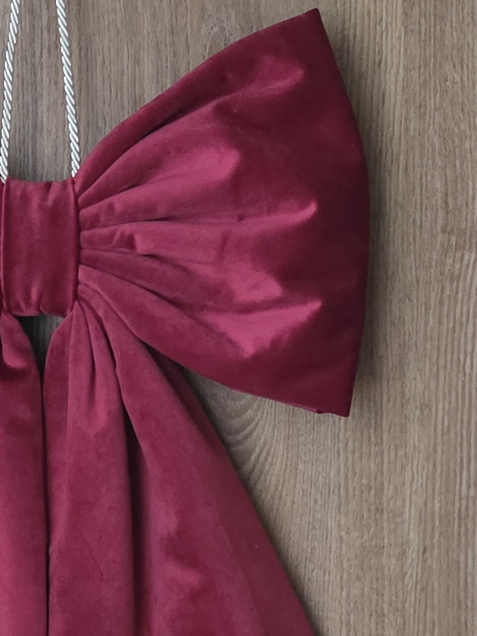 Fiocco in velluto Bordeaux Gentile Ricami Grande