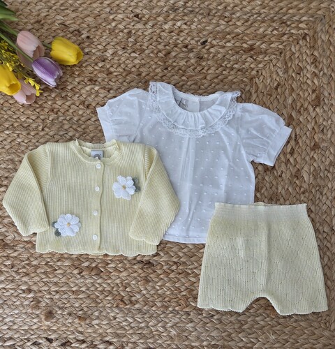 Completo nascita 7 pezzi in filo di cotone giallo Margherite Marlù EK21