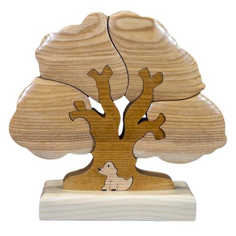 Albero della Famiglia/albero della vita/ fortuna/intagliato/personalizzato/unico in legno 4 componenti con cane intagliato nel tronco/nomi/personalizzato/lavorazione artigianale/