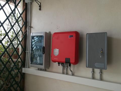 cablaggi con inverter sma sunny boy.jpg