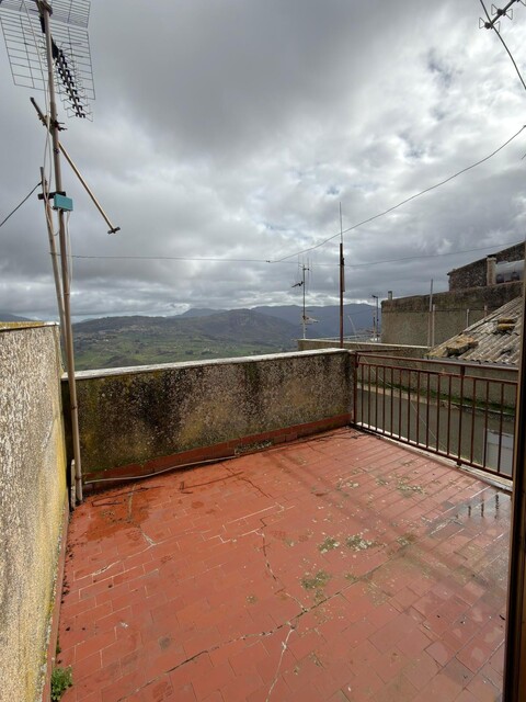Casa singola in Vendita a Giuliana (Palermo)
