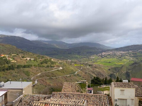 Casa singola in Vendita a Giuliana (Palermo)