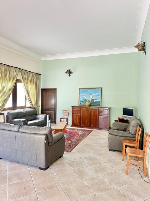 Albergo in Vendita a Burgio (Agrigento)