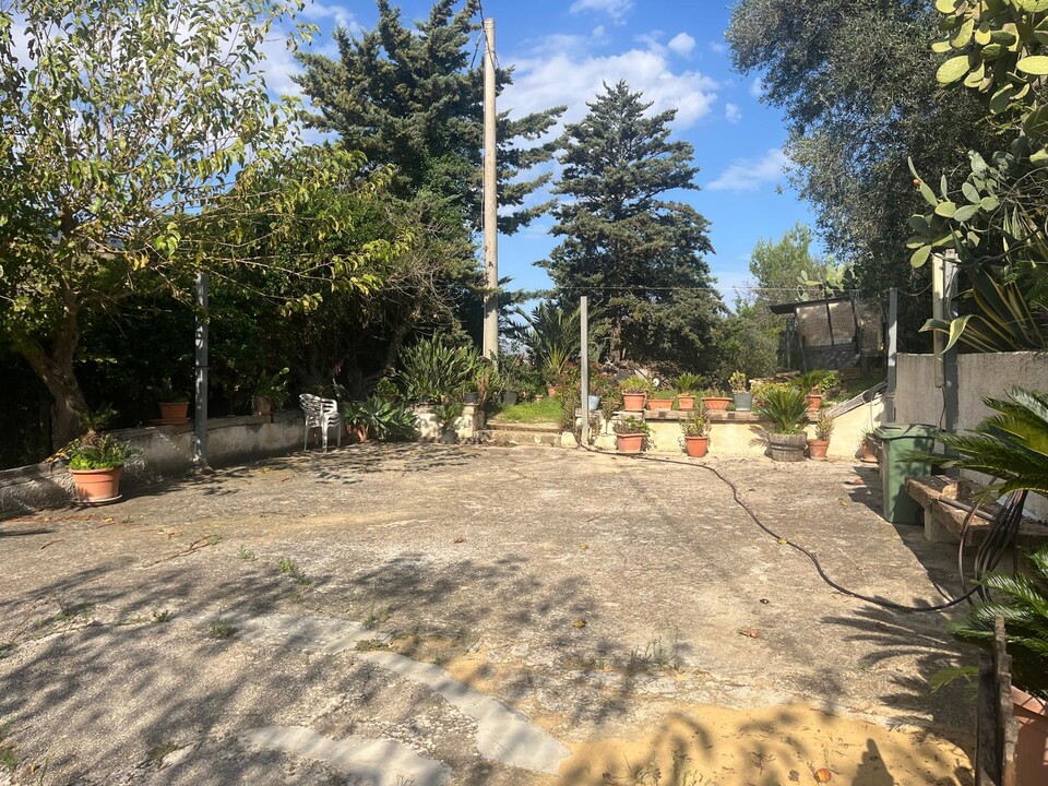 Villa in Vendita a Alcamo (Trapani)