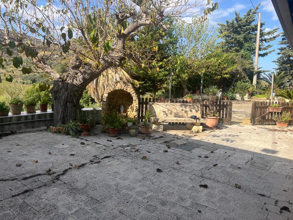 Villa in Vendita a Alcamo (Trapani)