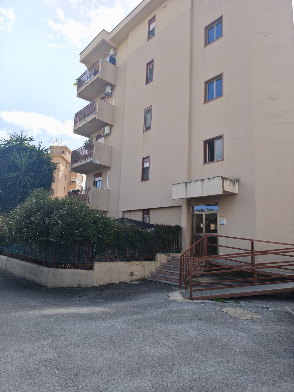 Ufficio in Vendita a Palermo Pitrè - Altarello