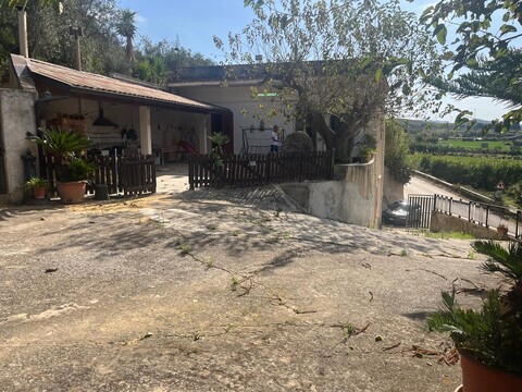 Villa in Vendita a Alcamo (Trapani)