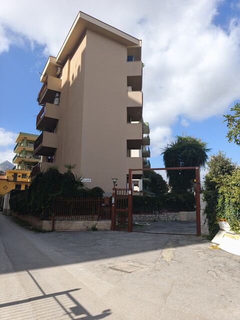 Ufficio in Vendita a Palermo Pitrè - Altarello