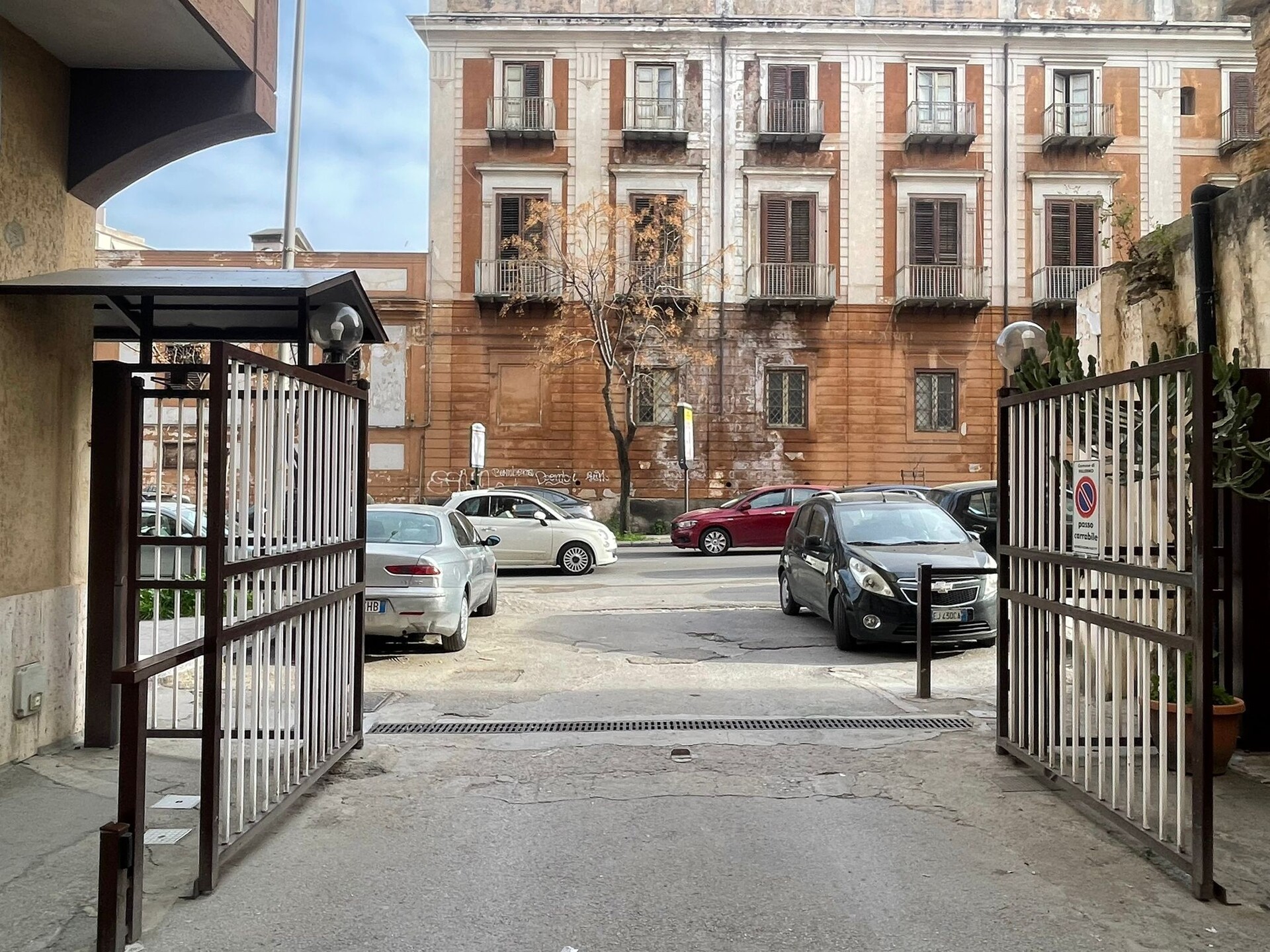 Appartamento in Vendita a Palermo Calatafimi bassa - P. Indipendanza