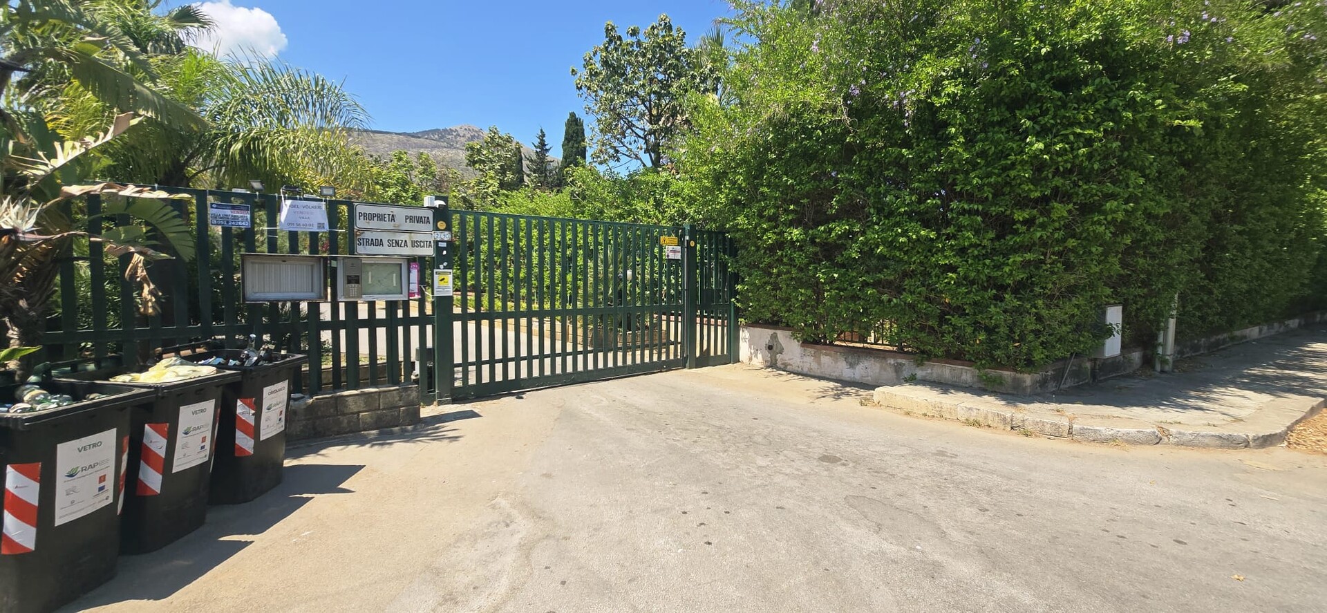 Villa in Vendita a Palermo Cardillo