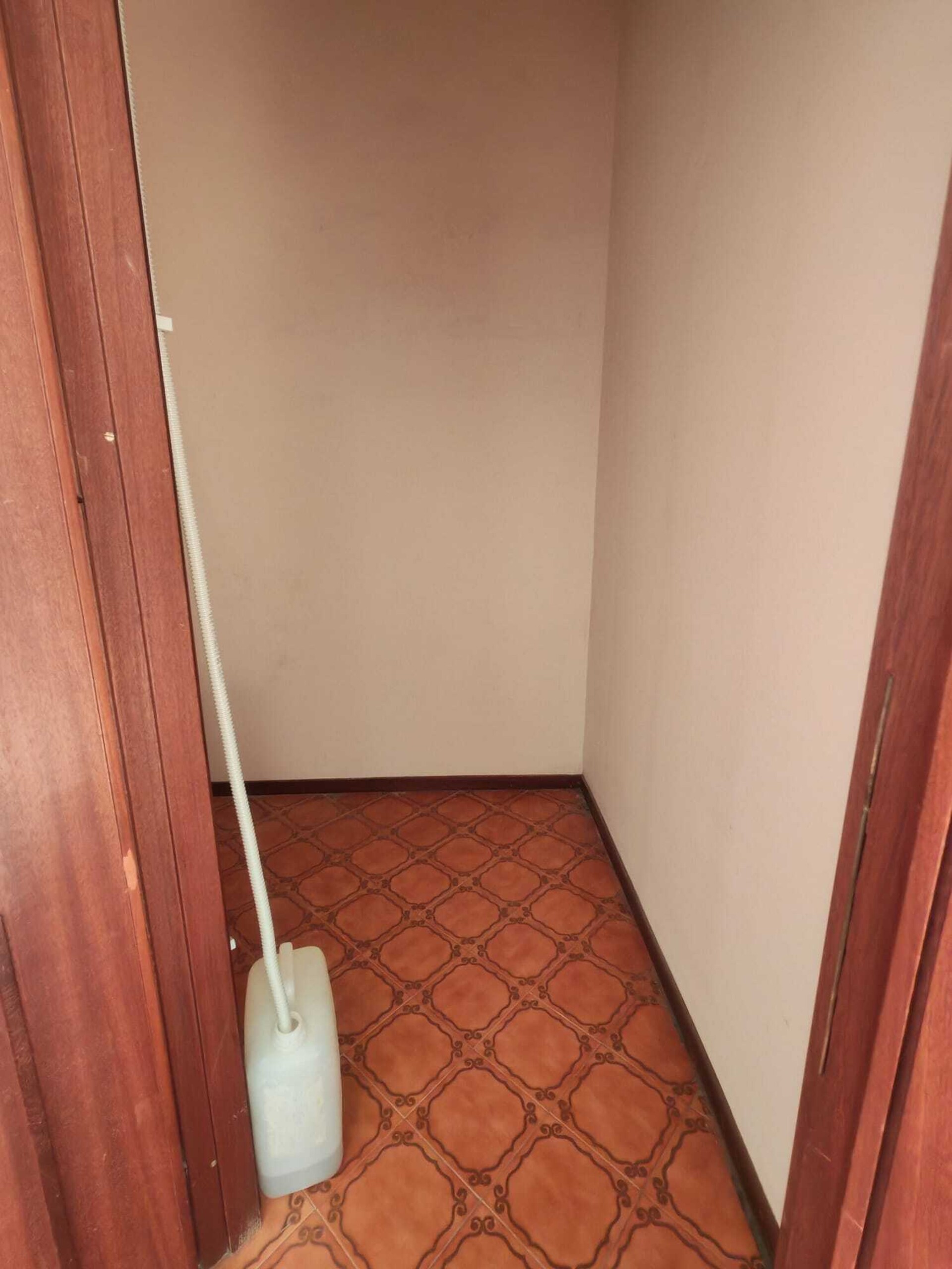 Appartamento in Vendita a Palermo Fiera - Montepellegrino - Cantieri