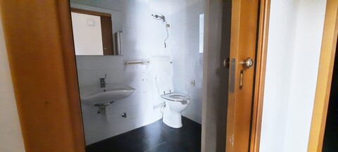 Locale commerciale in Affitto a Palermo Belgio - Strasburgo - De Gasperi