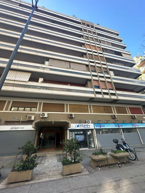 Appartamento in Vendita a Palermo Fiera - Montepellegrino - Cantieri