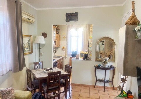 Casa singola in Vendita a Palermo Fiera - Montepellegrino - Cantieri