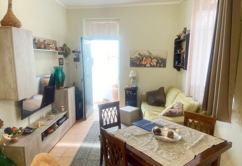 Casa singola in Vendita a Palermo Fiera - Montepellegrino - Cantieri