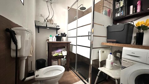 Appartamento in Vendita a Palermo Fiera - Montepellegrino - Cantieri