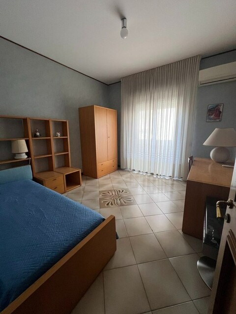 Appartamento in Vendita a Palermo Fiera - Montepellegrino - Cantieri